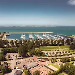 Comfortable Chalet With Dishwasher, Beach At Walkingdistance