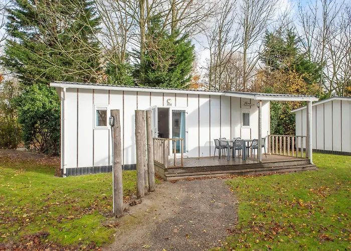 Comfortable Chalet With Dishwasher, Beach At Walkingdistance