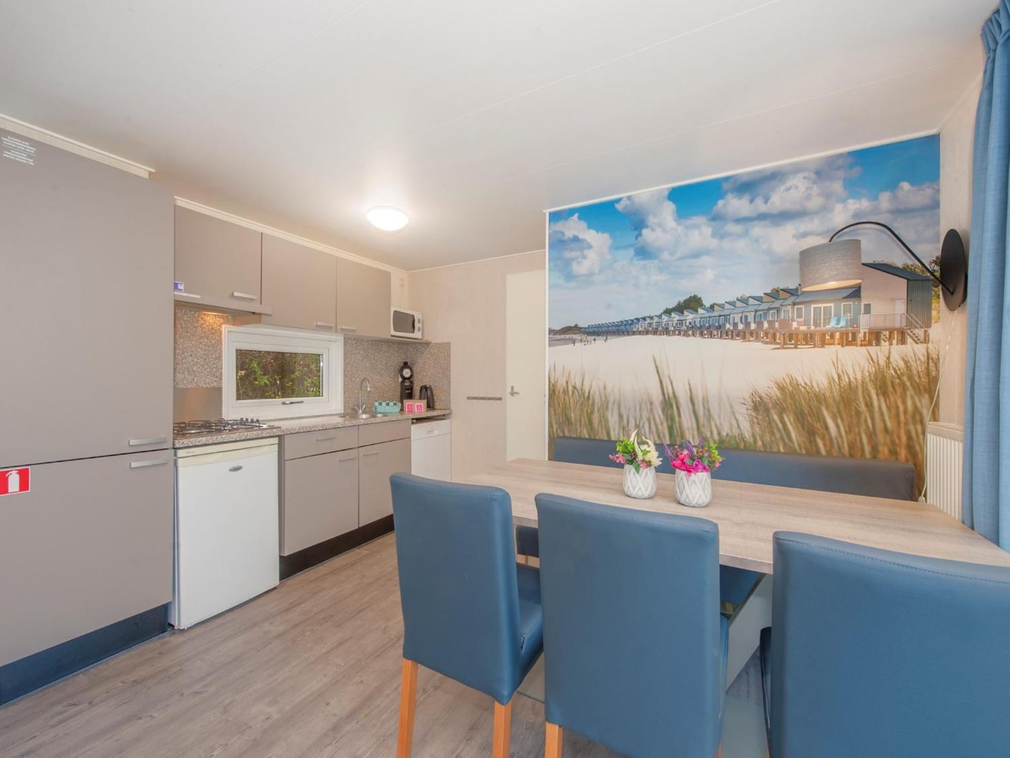 Comfortable With Dishwasher, At Walkingdistance Kamperland