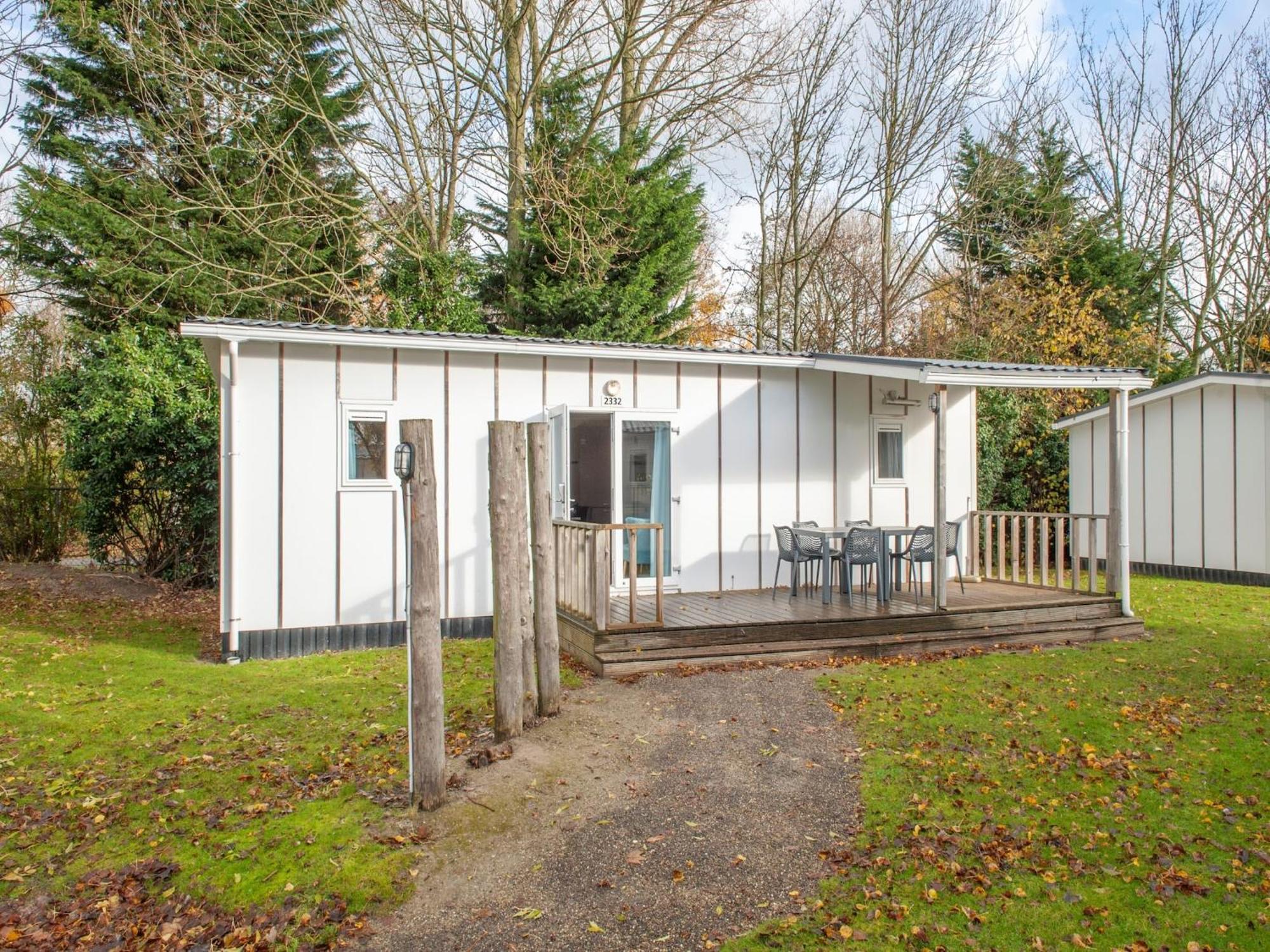 Chalet Comfortable With Dishwasher, At Walkingdistance Kamperland